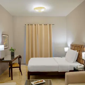 אתר נופש Moevenpick & Residences, עקבה